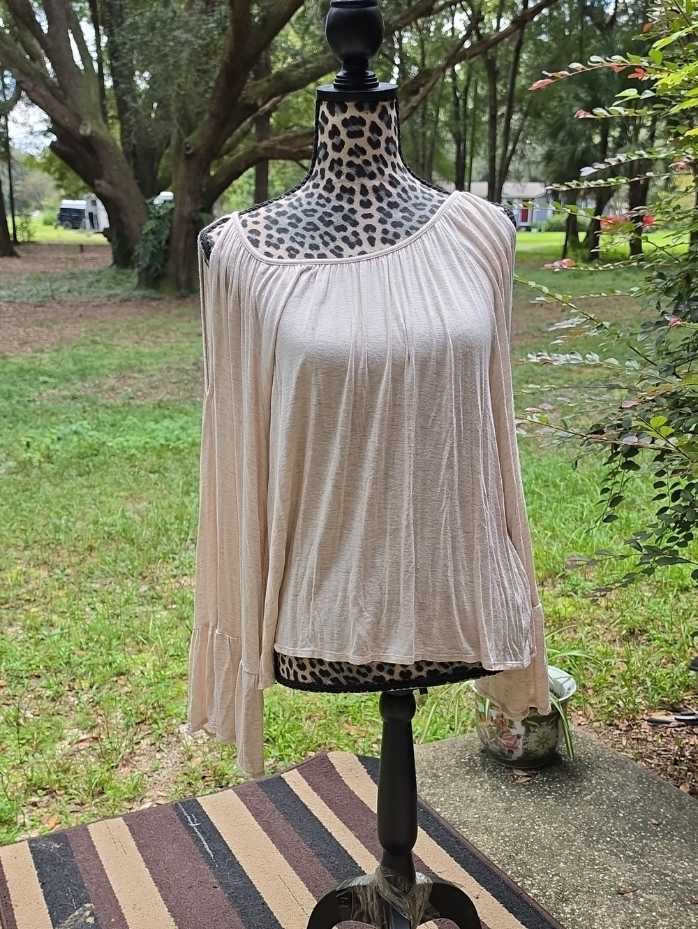 Copper Key Women's Beige One-Shoulder Long Sleeve Tunic